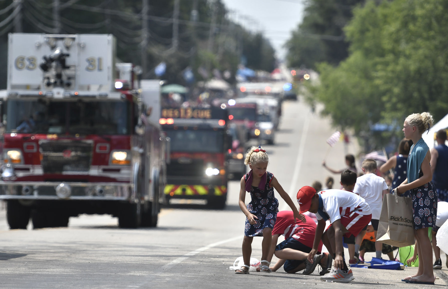 SOMERS PARADE